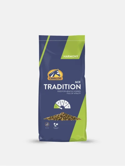 CAVALOR Tradition Mix базова храна за коне при лека работа и поддръжка, 20 кг